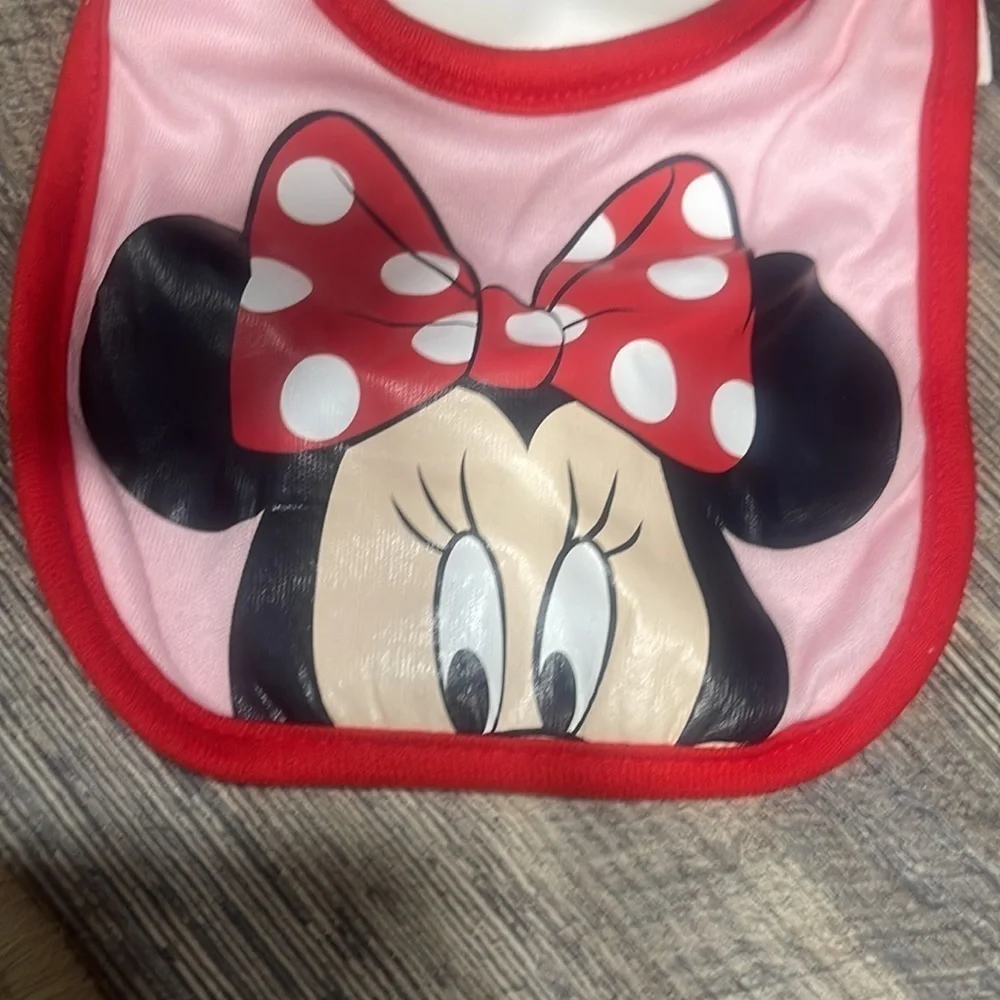 2 baby bibs set